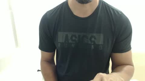 Snapshot of cashmastermuscle77 chatting on March 12, 2026, 10:43 am cashmastermuscle77 online show from March 12, 2026, 10:43 am