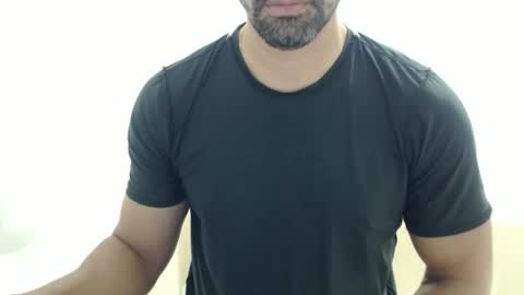 Snapshot of cashmastermuscle77 chatting on March 23, 2026, 10:19 am cashmastermuscle77 online show from March 23, 2026, 10:19 am