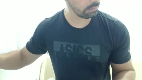 Snapshot of cashmastermuscle77 chatting on March 27, 2026, 10:26 am cashmastermuscle77 online show from March 27, 2026, 10:26 am