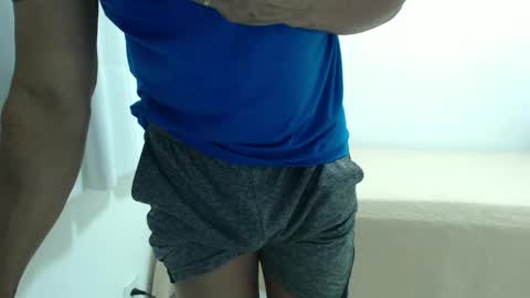 Snapshot of cashmastermuscle77 chatting on May 19, 2026, 1:56 am cashmastermuscle77 online show from May 19, 2026, 1:56 am