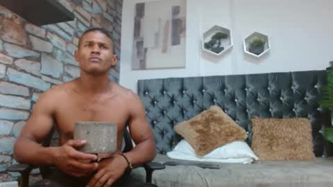 Casike online show from September 27, 2025, 7:02 am