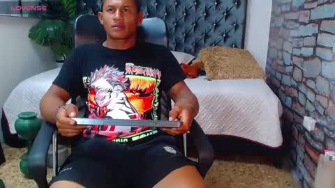 Casike online show from October 8, 2025, 11:24 pm