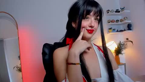 Cassie online show from October 31, 2025, 4:19 pm