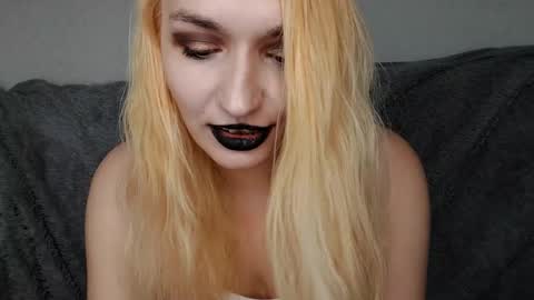 Snapshot of cassandratate chatting on January 25, 2025, 11:34 am Casey Chris online show from January 25, 2025, 11:34 am