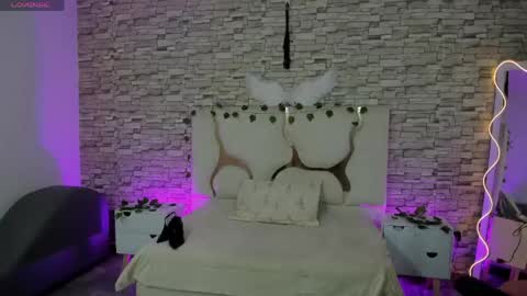 casse_tay online show from April 14, 2026, 3:23 am