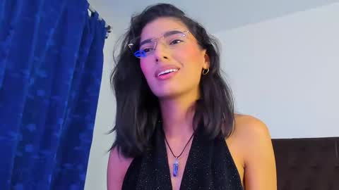 Snapshot of casseydagger chatting on October 8, 2025, 12:52 am CASSEY online show from October 8, 2025, 12:52 am