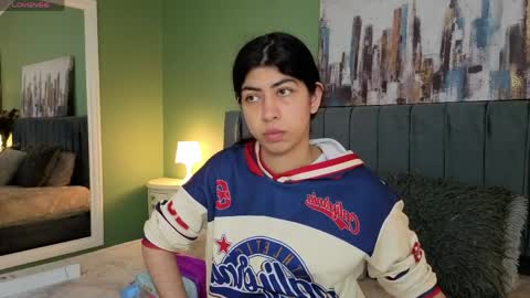 cassie_bloom online show from April 7, 2026, 3:18 am