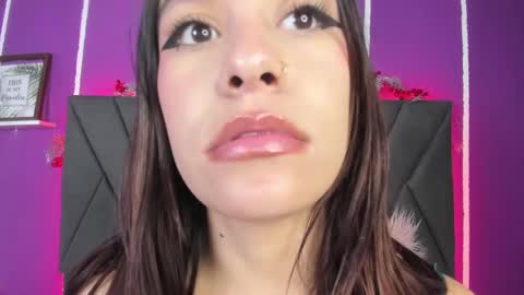 Snapshot of cassie_jones1 chatting on February 18, 2025, 9:32 am Cassie Jones online show from February 18, 2025, 9:32 am