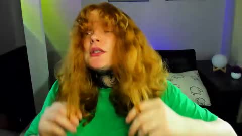 Snapshot of cassie_xkiss chatting on June 5, 2026, 8:36 pm Cassie online show from June 5, 2026, 8:36 pm