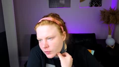 Snapshot of cassie_xkiss chatting on July 10, 2026, 8:22 pm Cassie online show from July 10, 2026, 8:22 pm