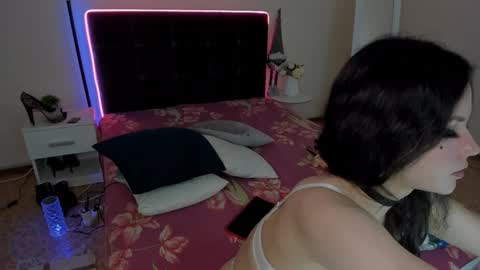 Snapshot of cassieevanss chatting on January 14, 2025, 6:56 am Cassie online show from January 14, 2025, 6:56 am