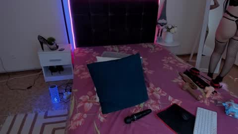 Snapshot of cassieevanss chatting on January 15, 2025, 6:54 am Cassie online show from January 15, 2025, 6:54 am