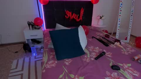 Snapshot of cassieevanss chatting on February 9, 2025, 6:43 am Cassie online show from February 9, 2025, 6:43 am