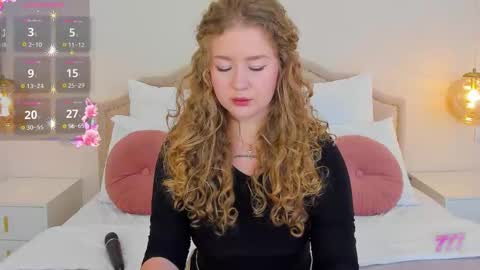 Snapshot of cassieride chatting on February 4, 2026, 6:30 am Curly online show from February 4, 2026, 6:30 am