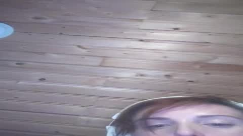 Snapshot of castawayandcutout chatting on June 15, 2026, 1:02 pm castawayandcutout online show from June 15, 2026, 1:02 pm
