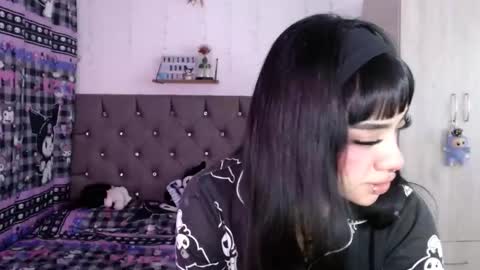 Mila online show from March 28, 2026, 7:08 am