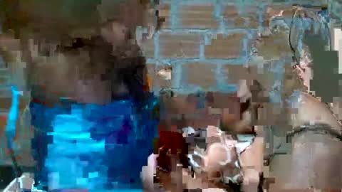 catalina online show from February 26, 2025, 2:03 pm