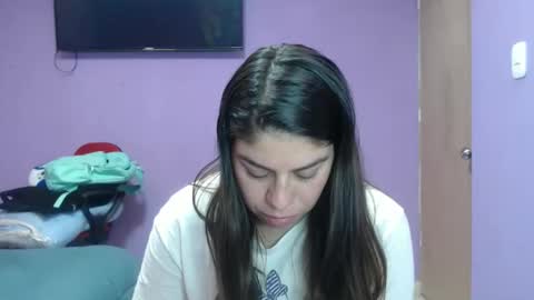 Snapshot of cata_09 chatting on May 1, 2026, 6:34 pm cata online show from May 1, 2026, 6:34 pm