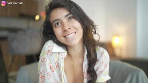 Snapshot of cata_batnati chatting on December 5, 2025, 2:25 pm Catalina online show from December 5, 2025, 2:25 pm