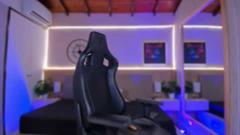 Snapshot of cata_johnss chatting on October 9, 2025, 12:58 pm cata_johnss online show from October 9, 2025, 12:58 pm