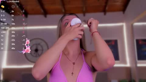 Snapshot of cata_johnss chatting on October 17, 2025, 12:52 pm cata_johnss online show from October 17, 2025, 12:52 pm