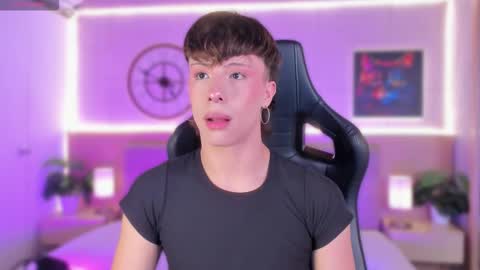 Snapshot of cata_johnss chatting on October 30, 2025, 1:01 pm cata_johnss online show from October 30, 2025, 1:01 pm