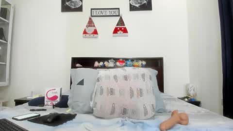 cataleya_0407 online show from September 13, 2025, 4:40 pm