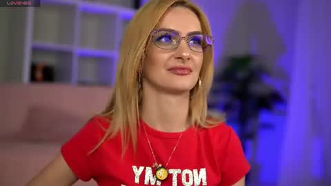 cataleya_kirk online show from July 28, 2026, 9:37 am