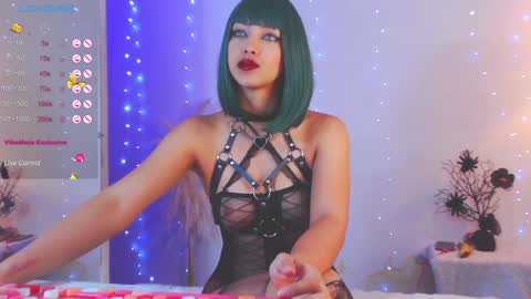 Catalina lovers online show from December 3, 2024, 7:00 pm