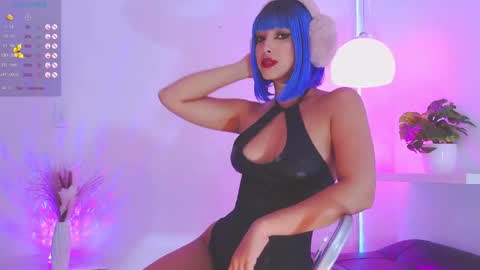 Catalina lovers online show from September 16, 2025, 5:47 pm