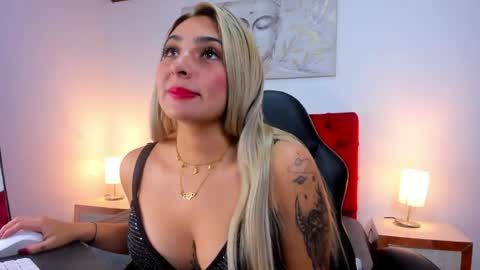 catalina_osorio online show from April 4, 2026, 11:18 am