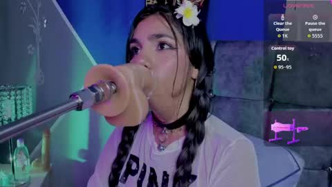catalina_whore1 online show from May 16, 2026, 9:35 pm