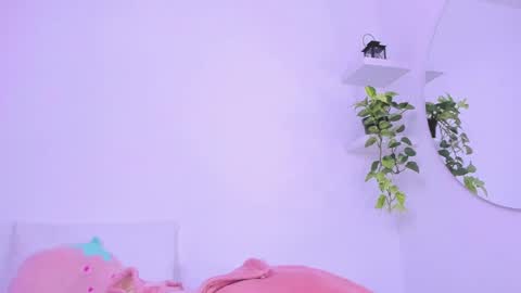 Snapshot of catbaby888_ chatting on March 12, 2025, 4:30 am online show from March 12, 2025, 4:30 am