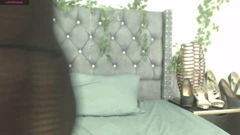 Snapshot of cathalinasharon chatting on May 1, 2026, 2:43 pm cathalina online show from May 1, 2026, 2:43 pm