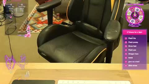 Catherinecuddles online show from December 20, 2025, 1:29 pm