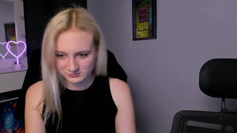 Catherine online show from February 7, 2025, 1:22 pm