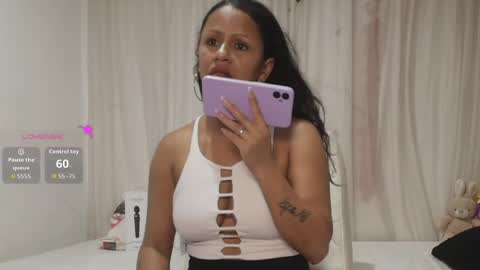 Snapshot of catherine_mature45 chatting on May 17, 2026, 11:23 pm Catherine online show from May 17, 2026, 11:23 pm