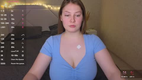 Snapshot of catherine_river chatting on January 24, 2025, 2:41 pm Catherine online show from January 24, 2025, 2:41 pm