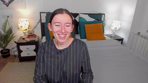 Catrin online show from December 22, 2024, 9:55 am