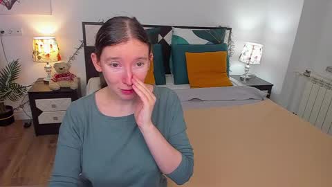 Catrin online show from February 6, 2025, 1:49 am