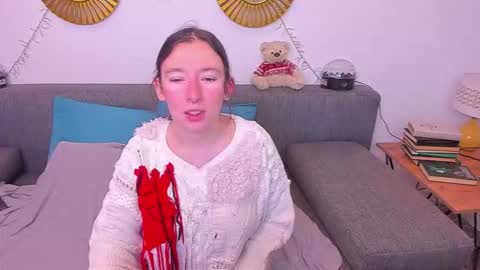 Catrin online show from November 24, 2025, 10:53 pm