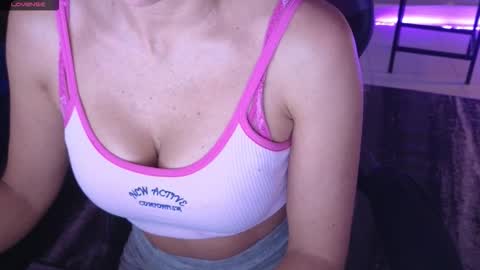 catherinstone online show from December 22, 2025, 10:45 am