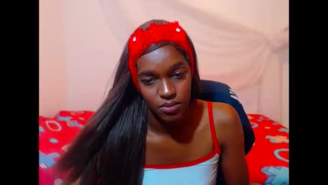 cathi_nahomi online show from October 20, 2025, 11:05 pm