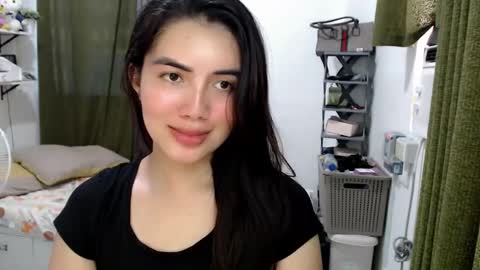 cathy_lyn online show from May 27, 2026, 8:33 am