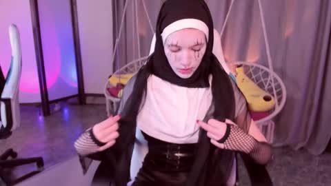 Snapshot of cathybarnes chatting on October 29, 2025, 4:26 am cathybarnes online show from October 29, 2025, 4:26 am