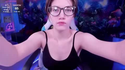 Snapshot of cathybarnes chatting on November 19, 2025, 3:28 am cathybarnes online show from November 19, 2025, 3:28 am