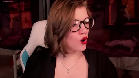 Snapshot of cathybarnes chatting on May 5, 2026, 8:44 am cathybarnes online show from May 5, 2026, 8:44 am