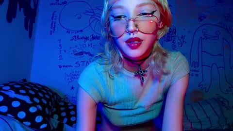 Snapshot of catkief420 chatting on January 29, 2025, 12:12 am Cat online show from January 29, 2025, 12:12 am