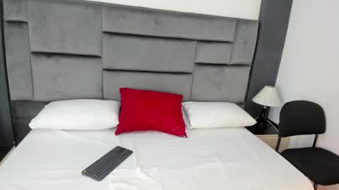 Catleya online show from December 16, 2025, 11:48 am