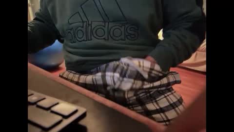 catmandoo21001 online show from January 13, 2025, 1:45 am